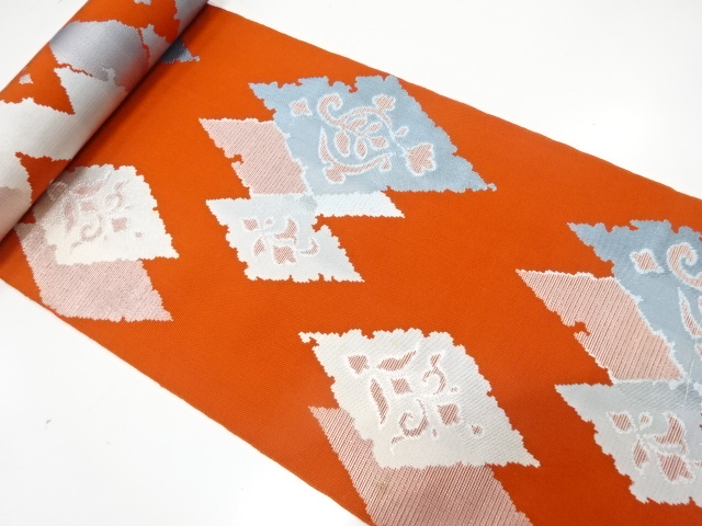 アンティーク　ダイヤ柄に更紗模様織り出し　八寸帯地反物